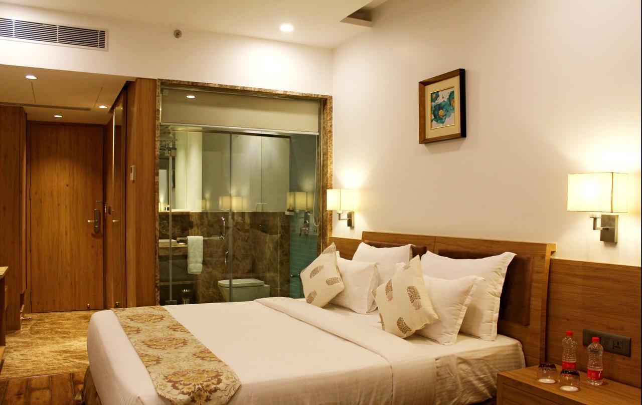 Skk Blu Hotel & Spa Udaipur Ngoại thất bức ảnh