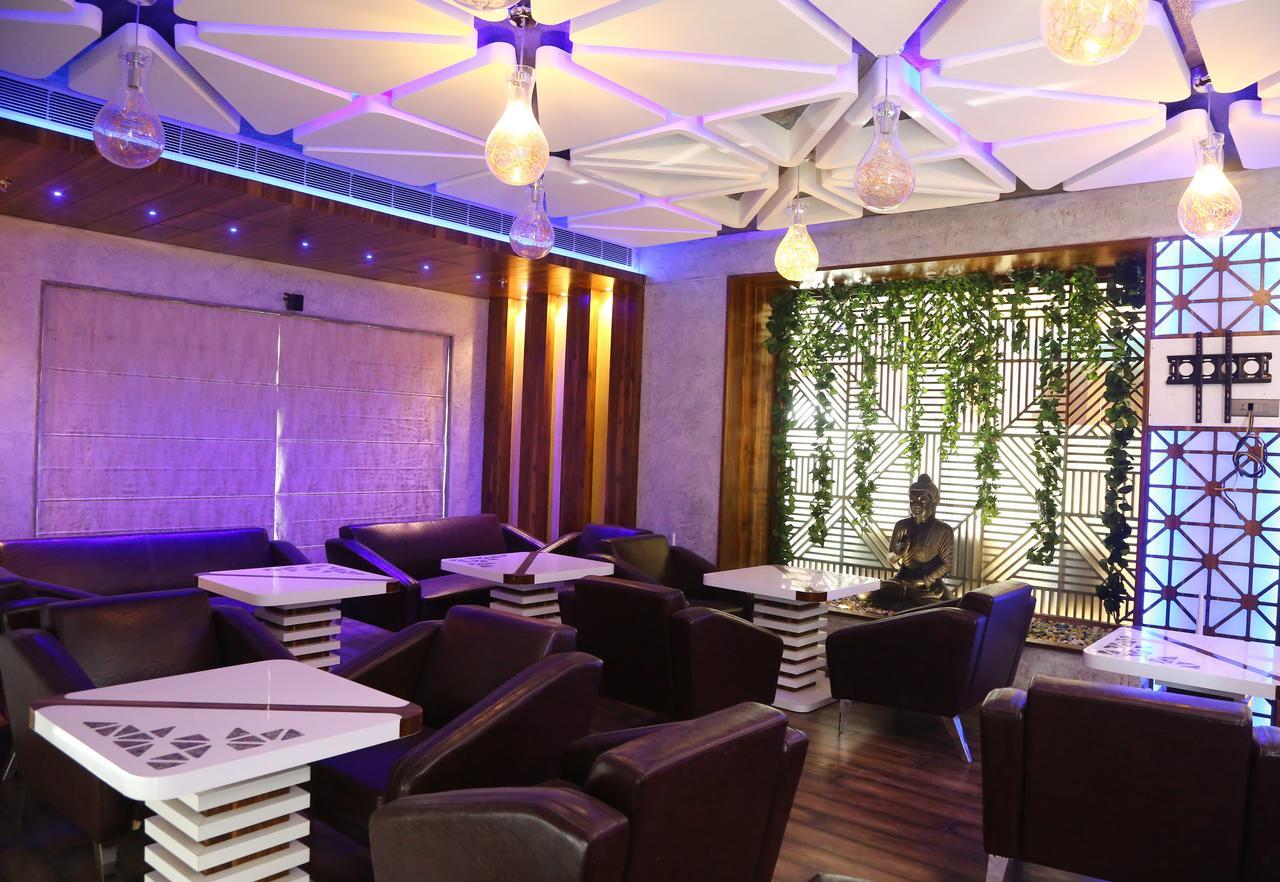 Skk Blu Hotel & Spa Udaipur Ngoại thất bức ảnh