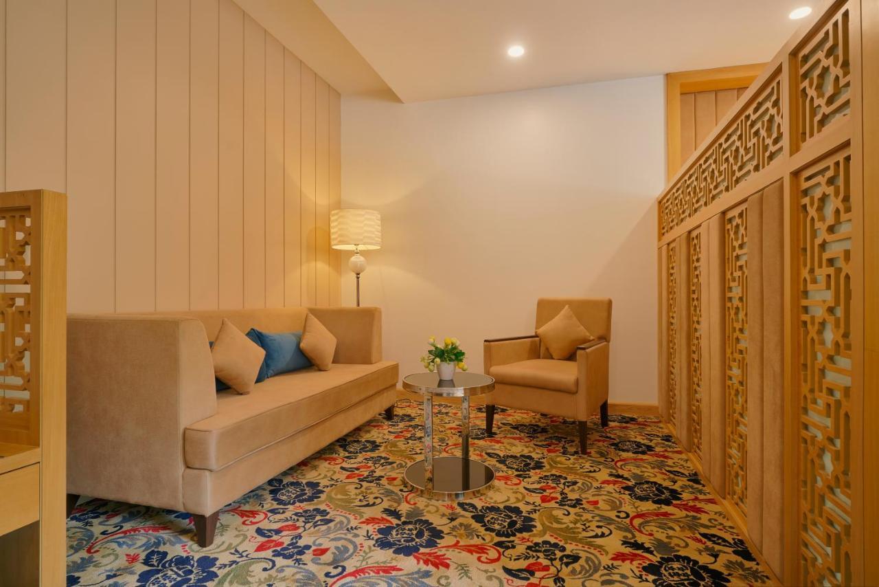 Skk Blu Hotel & Spa Udaipur Ngoại thất bức ảnh