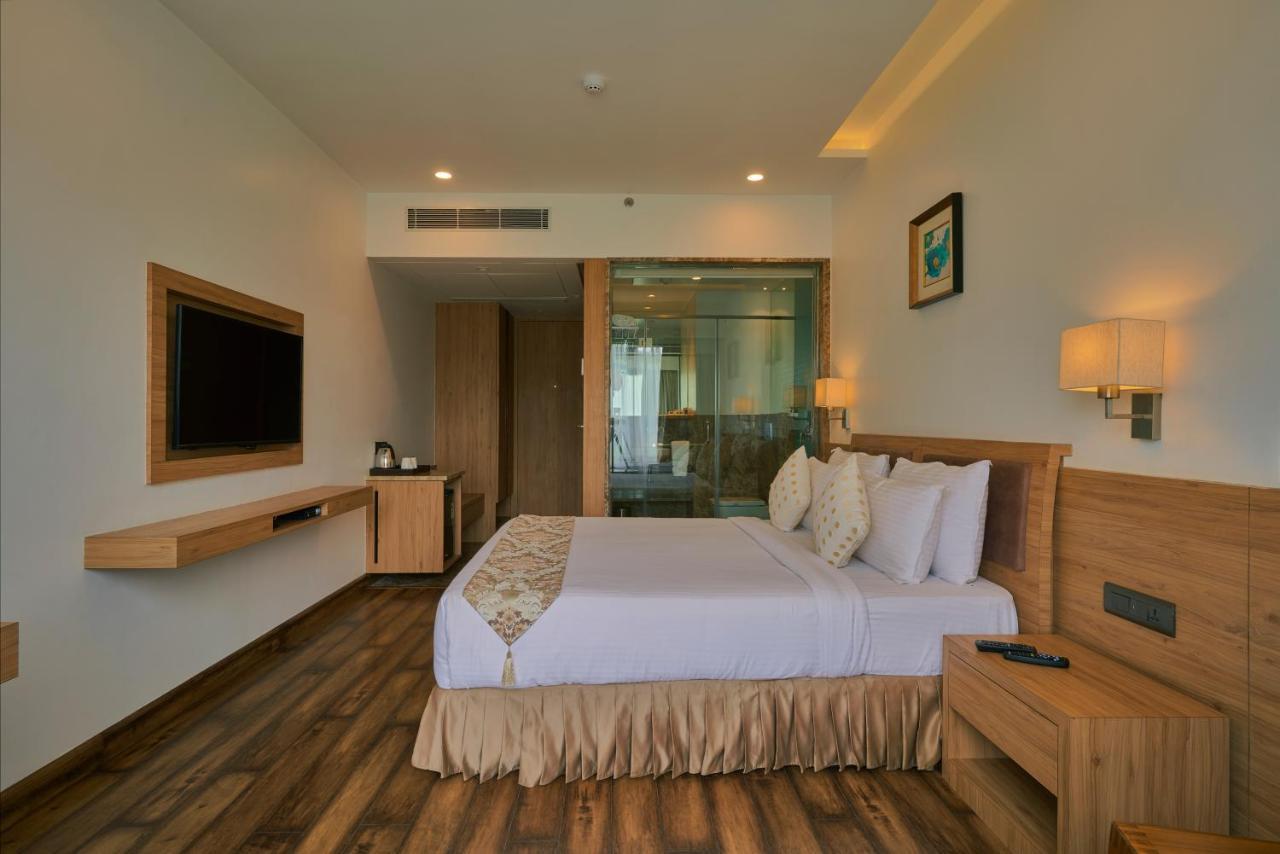 Skk Blu Hotel & Spa Udaipur Ngoại thất bức ảnh