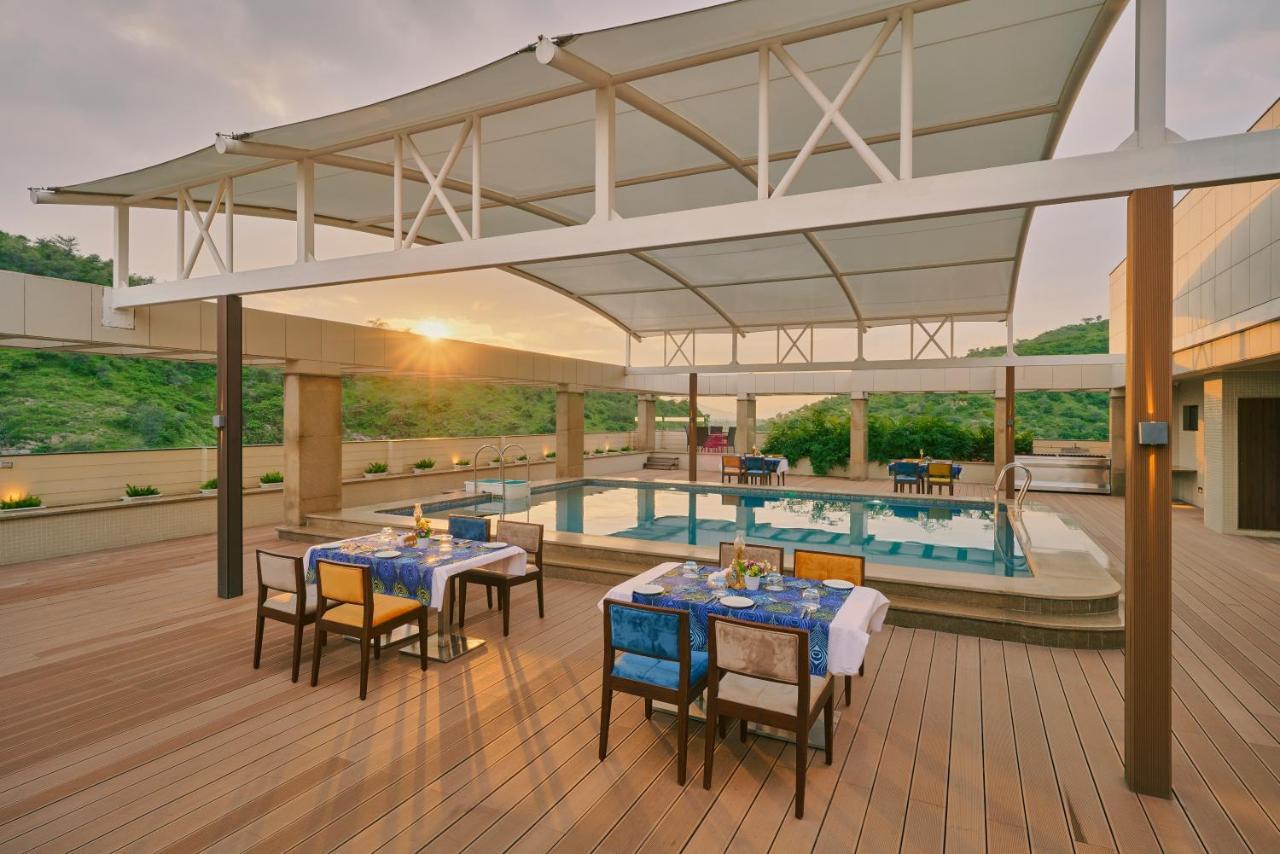Skk Blu Hotel & Spa Udaipur Ngoại thất bức ảnh
